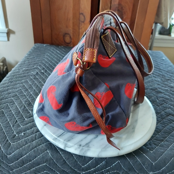 Red Ducky Dooney - Picture 7 of 13